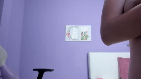 Carolina  online show from 02/13/25, 11:15