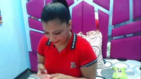 carolina suarez online show from 04/14/26, 02:06