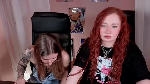 Snapshot of carolina_winter chatting on 01/11/25, 08:43 Mira online show from 01/11/25, 08:43