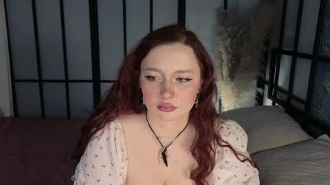 Snapshot of carolina_winter chatting on 01/14/25, 11:53 Mira online show from 01/14/25, 11:53