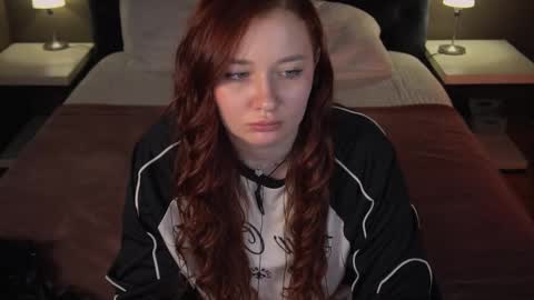 Snapshot of carolina_winter chatting on 02/28/25, 11:36 Mira online show from 02/28/25, 11:36