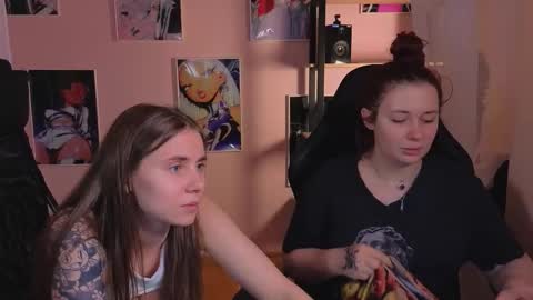 Snapshot of carolina_winter chatting on 10/09/25, 08:07 Mira online show from 10/09/25, 08:07