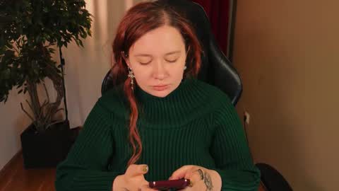 Snapshot of carolina_winter chatting on 11/23/25, 10:20 Mira online show from 11/23/25, 10:20