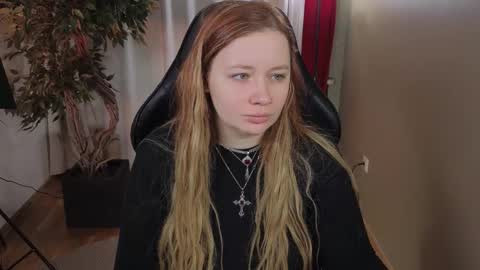 Snapshot of carolina_winter chatting on 02/03/26, 05:16 Mira online show from 02/03/26, 05:16