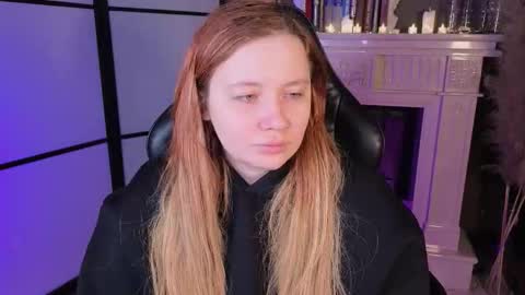 Snapshot of carolina_winter chatting on 03/01/26, 05:20 Mira online show from 03/01/26, 05:20