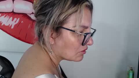 Snapshot of carolinacrus01 chatting on 02/02/25, 12:19 Carolina online show from 02/02/25, 12:19