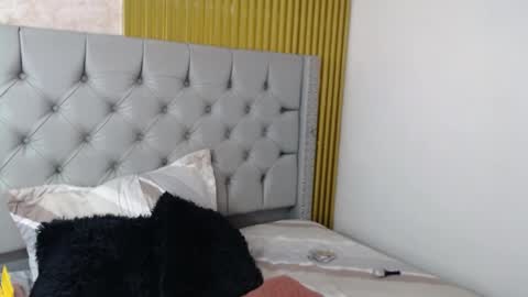 Snapshot of carolinacrus01 chatting on 03/05/25, 12:16 Carolina online show from 03/05/25, 12:16