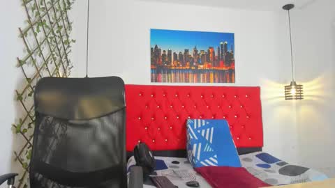 Snapshot of carolinacrus01 chatting on 11/27/25, 03:36 Carolina online show from 11/27/25, 03:36