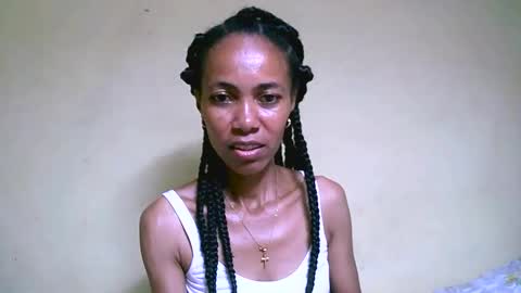 Snapshot of caroline151047 chatting on 01/28/25, 07:53 caroline151047 online show from 01/28/25, 07:53