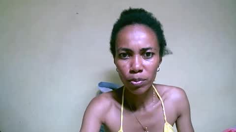 Snapshot of caroline151047 chatting on 02/10/25, 07:07 caroline151047 online show from 02/10/25, 07:07