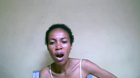 Snapshot of caroline151047 chatting on 02/11/25, 08:48 caroline151047 online show from 02/11/25, 08:48