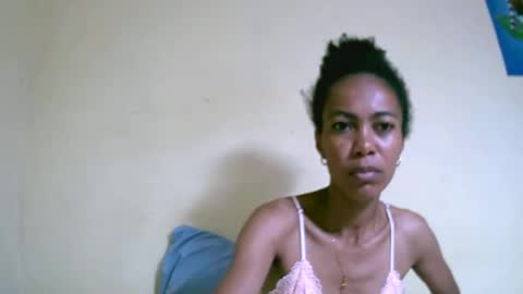 Snapshot of caroline151047 chatting on 02/17/25, 03:25 caroline151047 online show from 02/17/25, 03:25