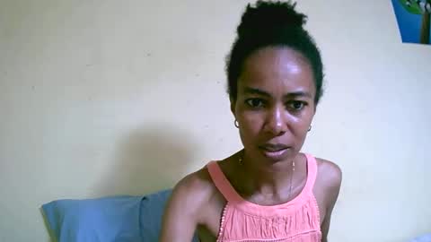 Snapshot of caroline151047 chatting on 02/17/25, 10:40 caroline151047 online show from 02/17/25, 10:40