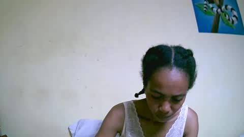 Snapshot of caroline151047 chatting on 02/27/25, 01:07 caroline151047 online show from 02/27/25, 01:07