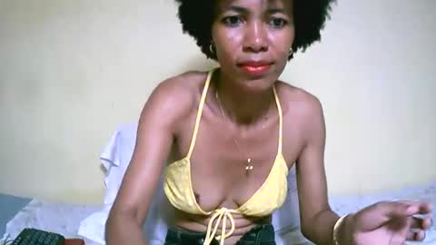 Snapshot of caroline151047 chatting on 03/05/25, 09:49 caroline151047 online show from 03/05/25, 09:49