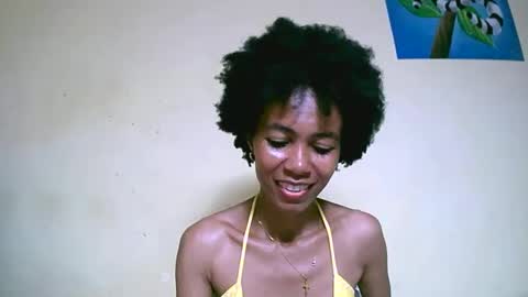 Snapshot of caroline151047 chatting on 03/05/25, 05:18 caroline151047 online show from 03/05/25, 05:18