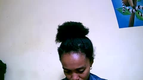 Snapshot of caroline151047 chatting on 03/12/25, 03:51 caroline151047 online show from 03/12/25, 03:51