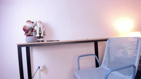  Caroline  online show from 01/13/26, 11:37