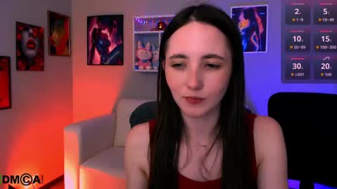 Snapshot of caroline_honeyy chatting on 06/14/26, 02:24 Caroline online show from 06/14/26, 02:24