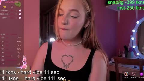 Caro online show from 11/07/25, 10:43