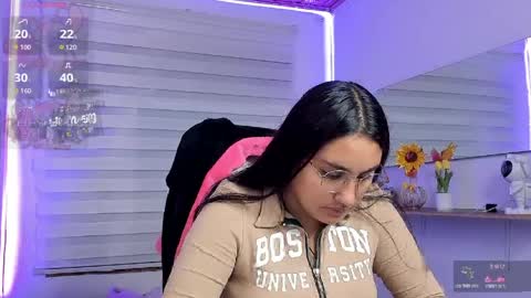 caroline_rodriguez_9 online show from 05/11/26, 07:11