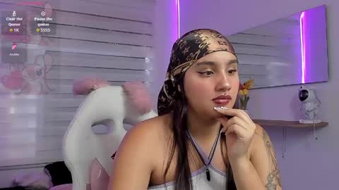 caroline_rodriguez_9 online show from 05/26/26, 07:10