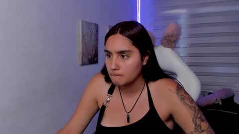 caroline_rodriguez_9 online show from 06/05/26, 07:30