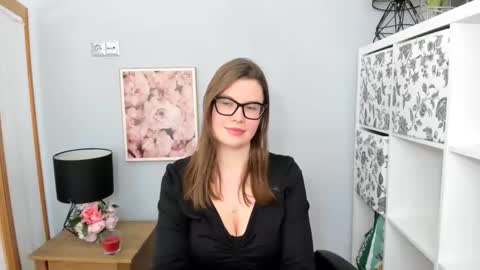 CarolineAmore online show from 02/04/25, 03:26