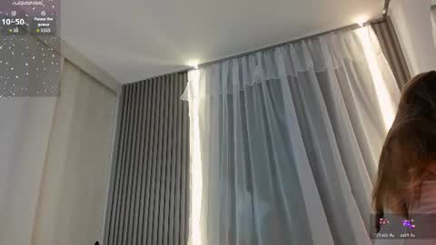 Caro online show from 06/17/26, 11:05