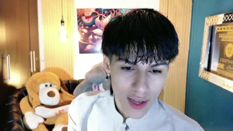 Snapshot of carolinejesh chatting on 05/14/26, 10:44 carolinejesh online show from 05/14/26, 10:44