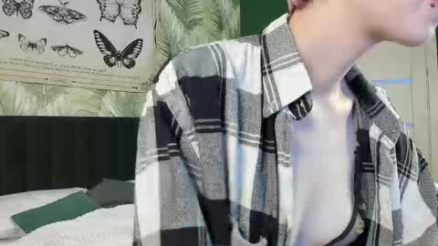 CarolineRichter online show from 11/21/25, 02:10