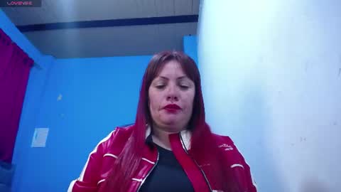 Carolinhe  online show from 06/14/26, 12:07