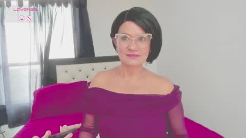 CarolinneFiotti online show from 02/21/26, 04:30