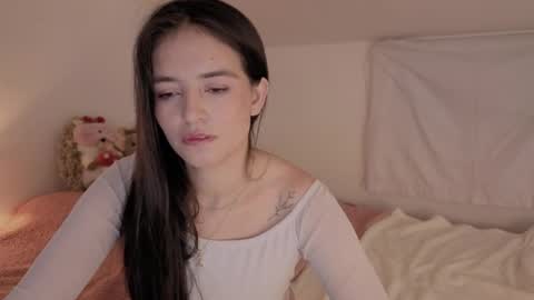 Snapshot of carpediem_x chatting on 04/06/26, 12:19 amelie online show from 04/06/26, 12:19