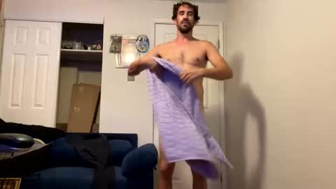 Snapshot of carpenterbee chatting on 09/16/25, 10:00 carpenterbee online show from 09/16/25, 10:00