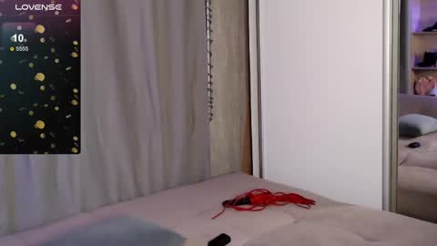 Snapshot of carrie_moonshine chatting on 03/10/25, 07:07 Carrie online show from 03/10/25, 07:07