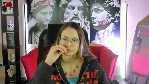 carrie_roses online show from 09/17/25, 04:14