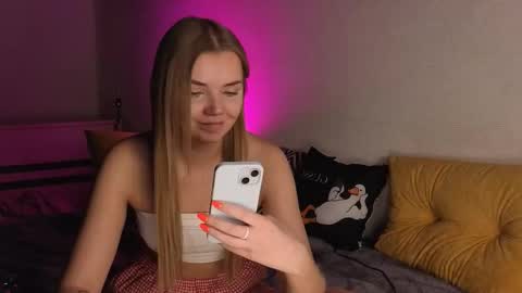 carriebradshawww online show from 12/18/25, 07:20