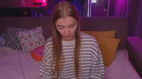 carriebradshawww online show from 06/19/26, 09:29