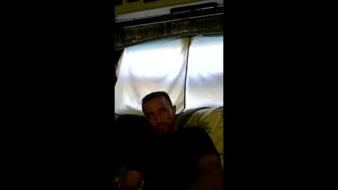 Snapshot of carrilloeverardo219 chatting on 03/22/26, 01:36 carrilloeverardo219 online show from 03/22/26, 01:36