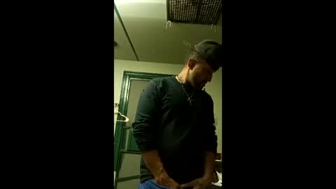 Snapshot of carrilloeverardo219 chatting on 03/26/26, 03:34 carrilloeverardo219 online show from 03/26/26, 03:34