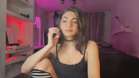 Snapshot of carry_hai chatting on 12/29/24, 09:09 Carry online show from 12/29/24, 09:09