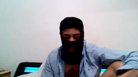 Snapshot of carvelj chatting on 12/19/24, 03:18 carvelj online show from 12/19/24, 03:18