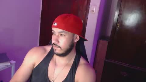 Snapshot of casas_oom chatting on 07/11/26, 01:30 online show from 07/11/26, 01:30