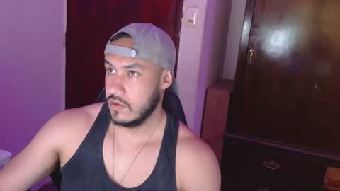 Snapshot of casas_oom chatting on 08/04/26, 06:43 online show from 08/04/26, 06:43
