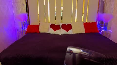 Snapshot of casey_min chatting on 03/18/26, 07:33 casey_min online show from 03/18/26, 07:33