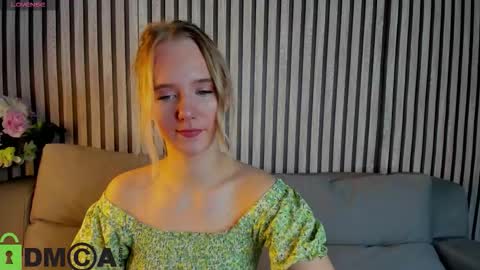 Casey sweeet online show from 10/21/25, 04:08