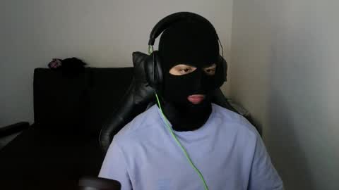 Snapshot of cash_master777 chatting on 04/17/26, 07:06 cash_master777 online show from 04/17/26, 07:06