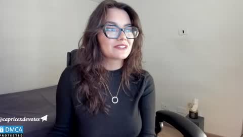 Snapshot of cash_vice chatting on 06/17/26, 02:07 caprice online show from 06/17/26, 02:07