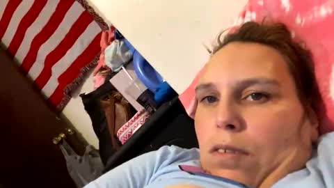 Cash Couple online show from 10/26/25, 01:33